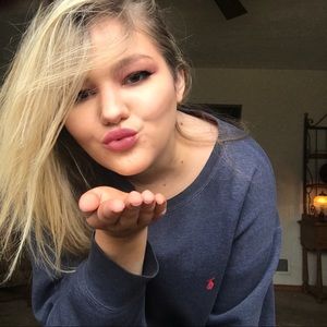 Meet your Posher, Bentlie